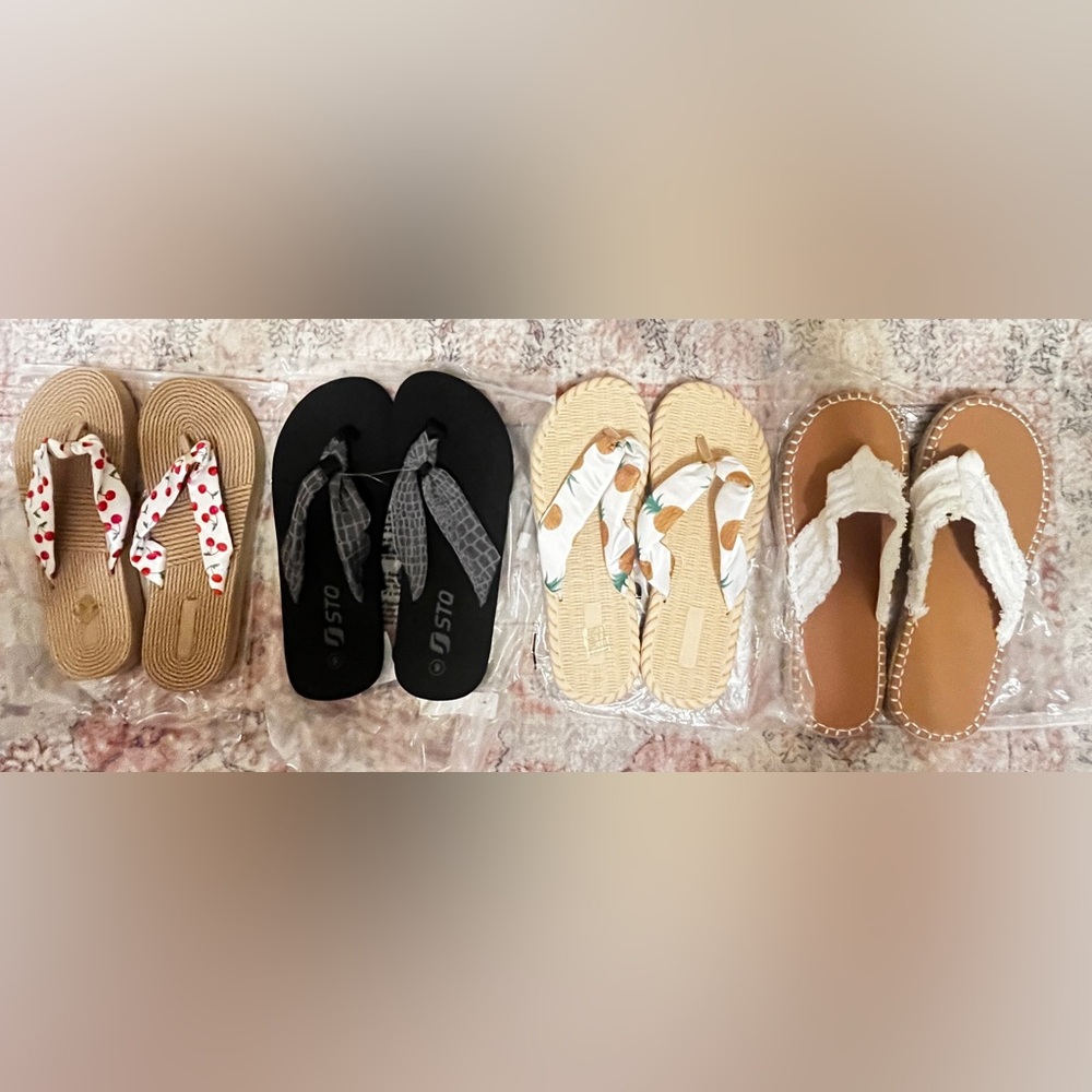 4 Pair of Fun Flip Flops sz9